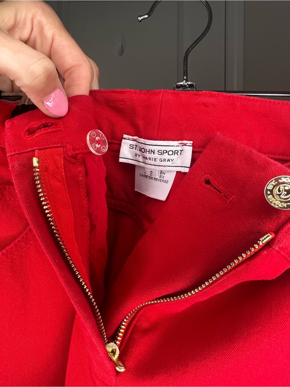St. John Vibrant Red Trouser Pants Size 2 - Picture 10 of 10